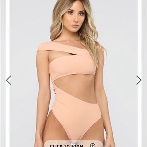 Fashion Nova swimsuit